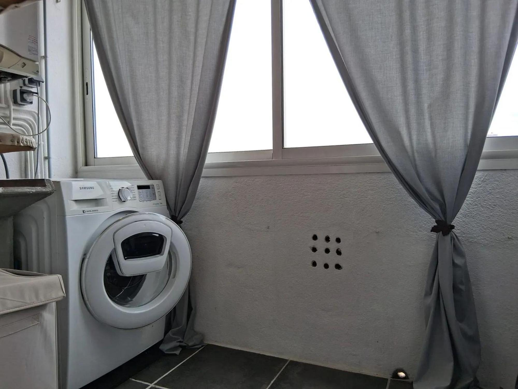 Appartement Moderne A Perpignan Avec Vue Sur La Montagne Exterior foto